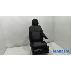 Opel - Vivaro - Seat, right