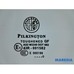 Alfa Romeo - Mito - Door window 2-door, right