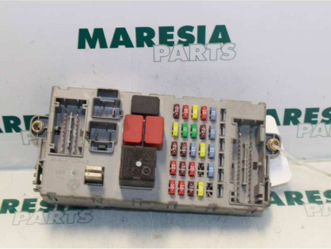 Fiat - Doblo - Fuse box