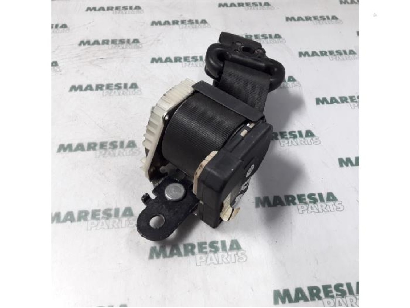 Fiat - Doblo - Rear seatbelt, right