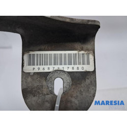 Peugeot - 508 - Front part support