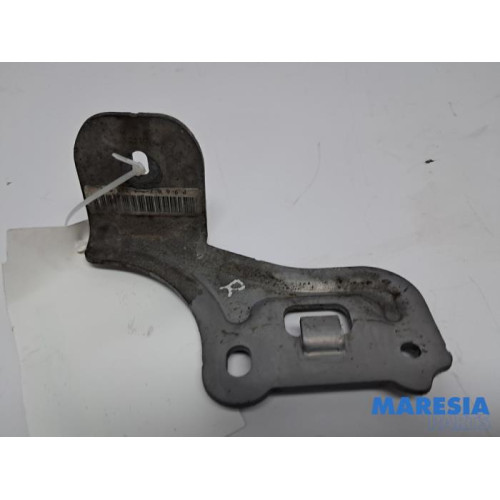 Peugeot - 508 - Front part support