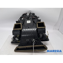 Opel - Vivaro - Heater housing