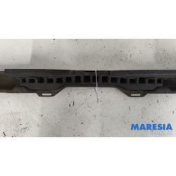Opel - Vivaro - Rear bumper frame