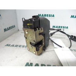 Renault - Megane Scenic - Rear door lock mechanism 4-door, left