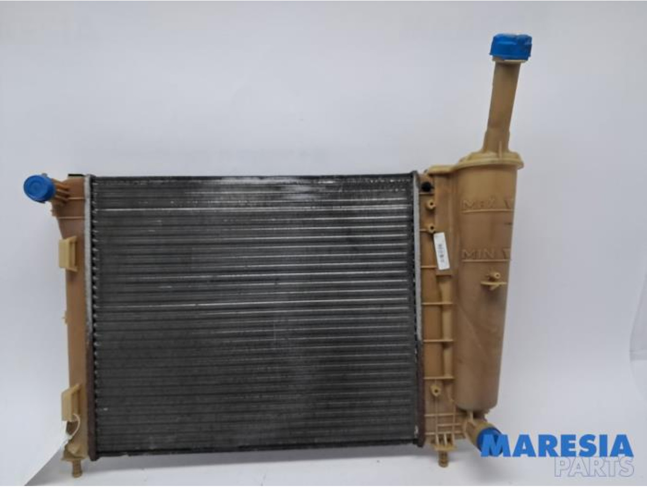Fiat - 500 - Radiator