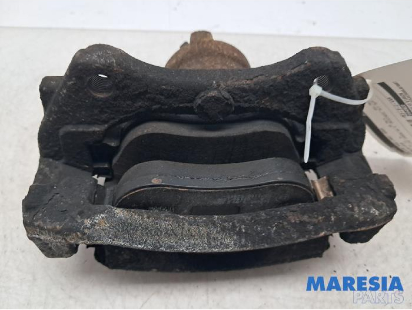 Fiat - 500 - Bremszange links vorne