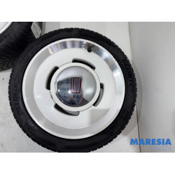Fiat - 500 - Sportvelgenset + banden