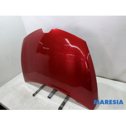 Renault - Clio - Bonnet