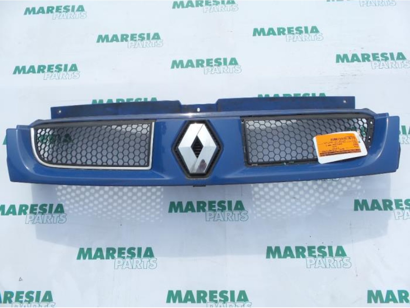 Renault - Trafic - Grill