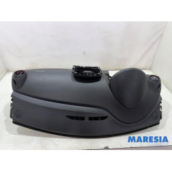 Renault - Clio - Airbag set + dashboard