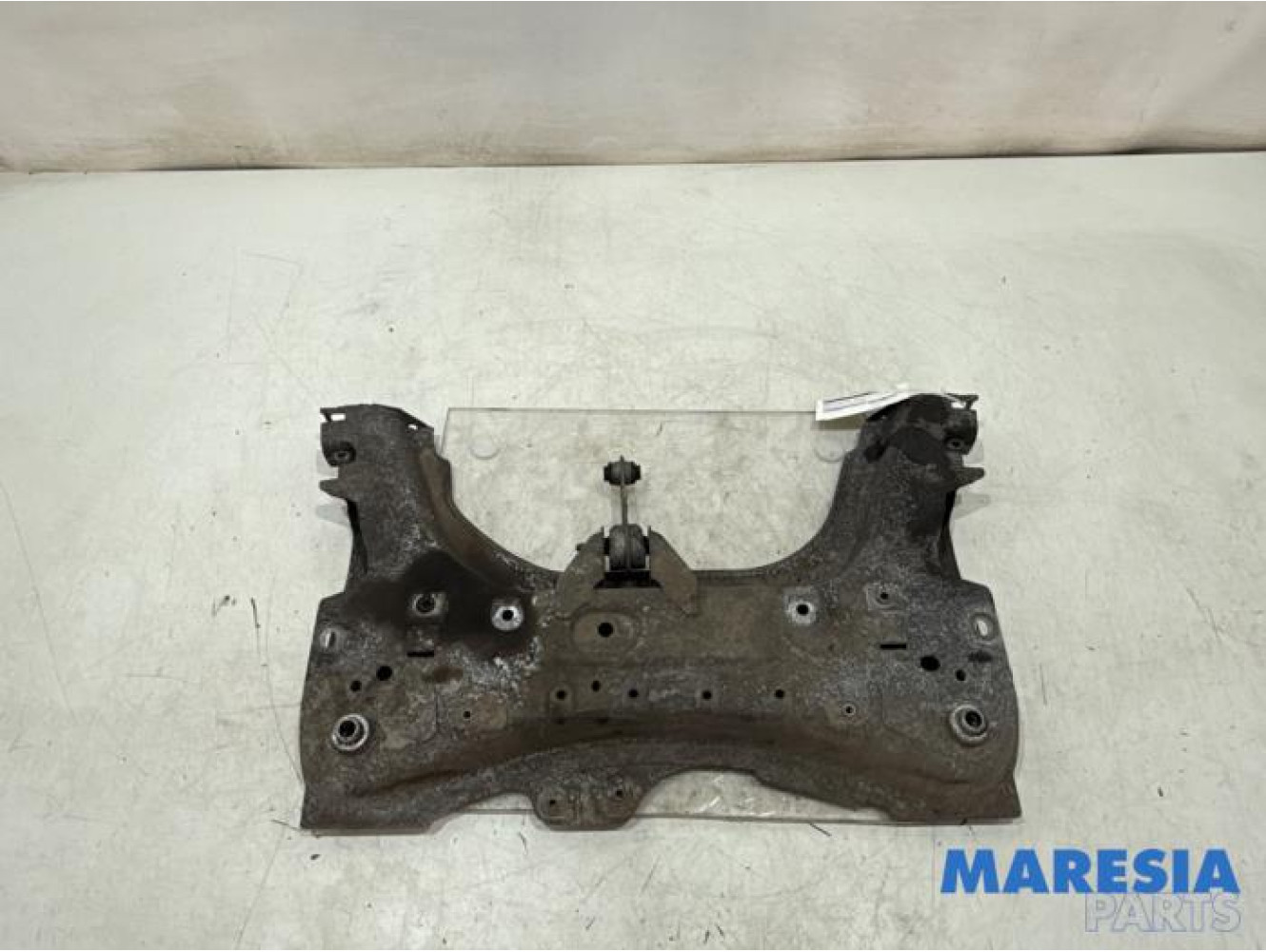 Renault - Clio - Subframe