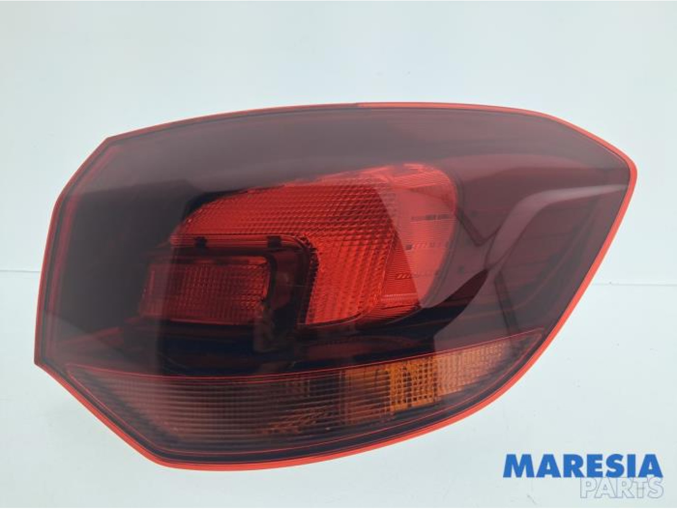 Opel - Astra - Feu arrière droit