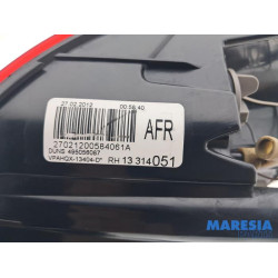 Opel - Astra - Feu arrière droit