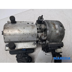 Citroen - C5 - LHM pump (suspension)