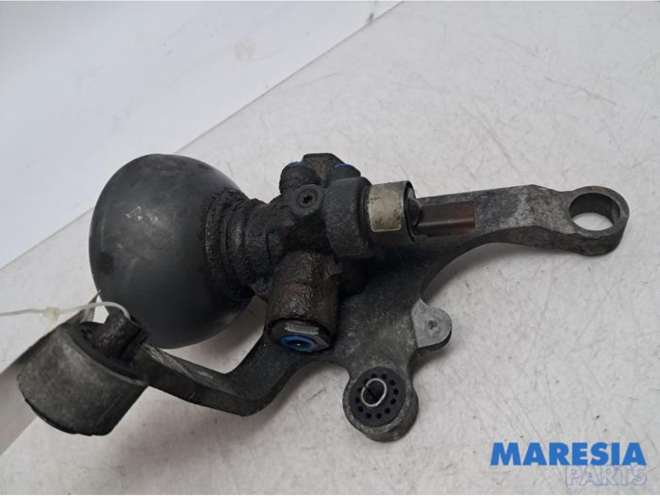 Citroen - C5 - HD controller (suspension)