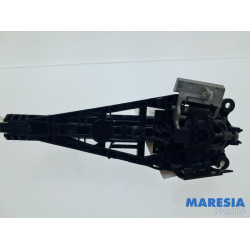 Opel - Astra - Front door handle 4-door, right