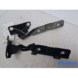 Citroen - C5 - Bonnet Hinge