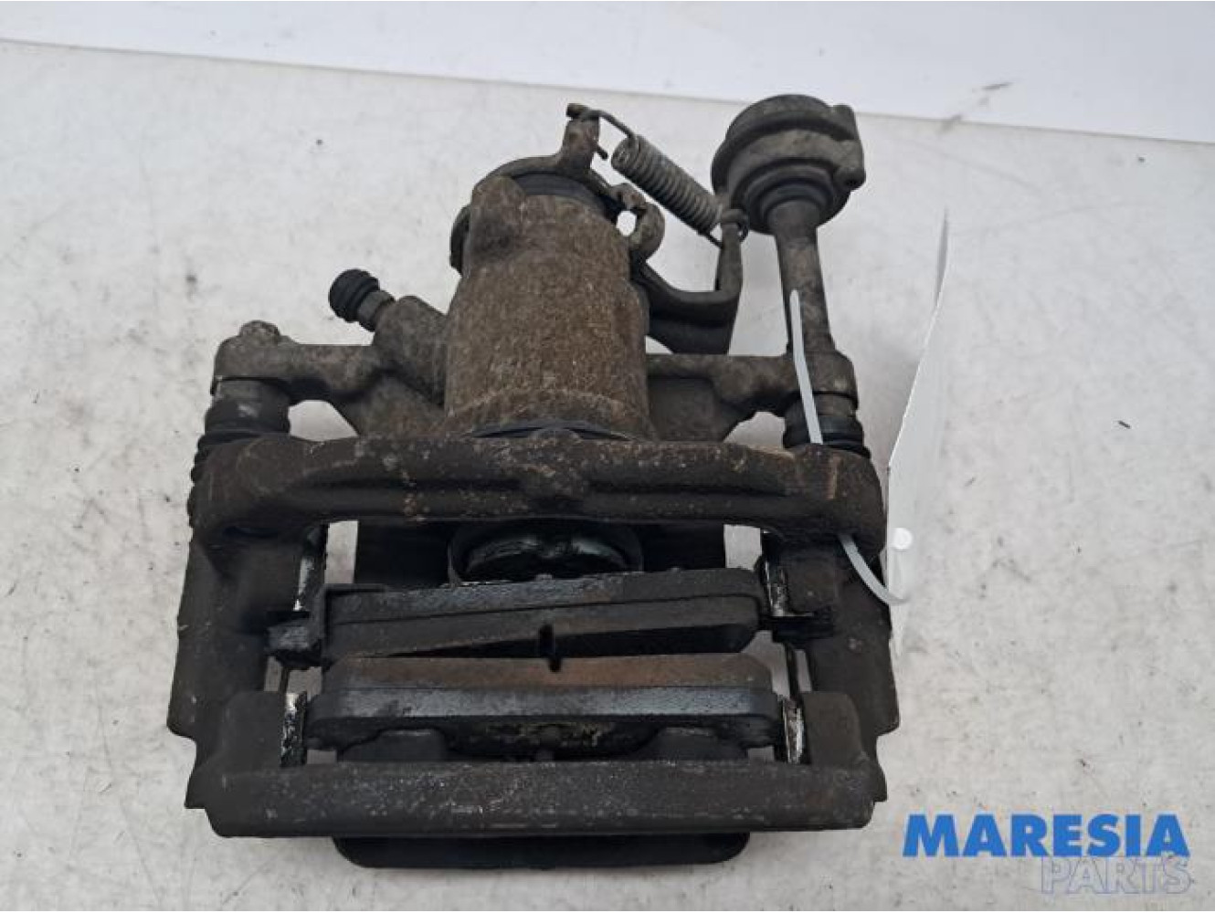Opel - Astra - Rear brake calliper, right
