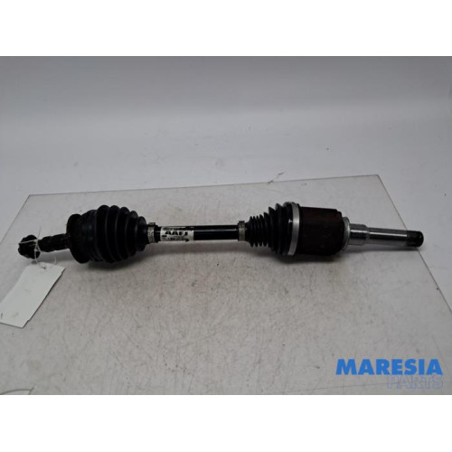 Opel - Astra - Aandrijfas links-voor