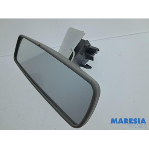 Renault - Captur - Rear view mirror
