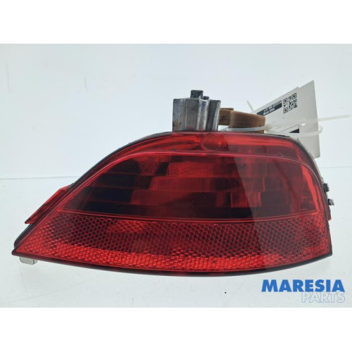 Renault - Captur - Rear fog light