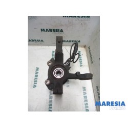 Fiat - Stilo - Knuckle, front right