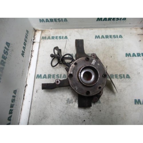 Fiat - Stilo - Knuckle, front right