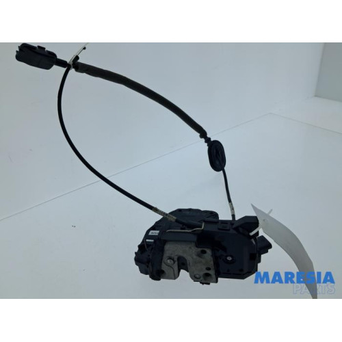 Renault - Captur - Rear door mechanism 4-door, right