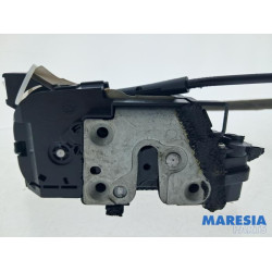 Renault - Captur - Door lock mechanism 4-door, front left