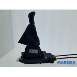 Renault - Captur - Gear stick