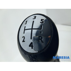 Renault - Captur - Gear stick