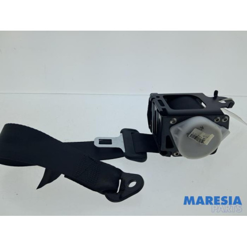Renault - Captur - Rear seatbelt, left