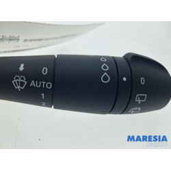 Renault - Captur - Wiper switch