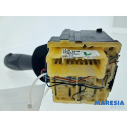 Renault - Captur - Wiper switch