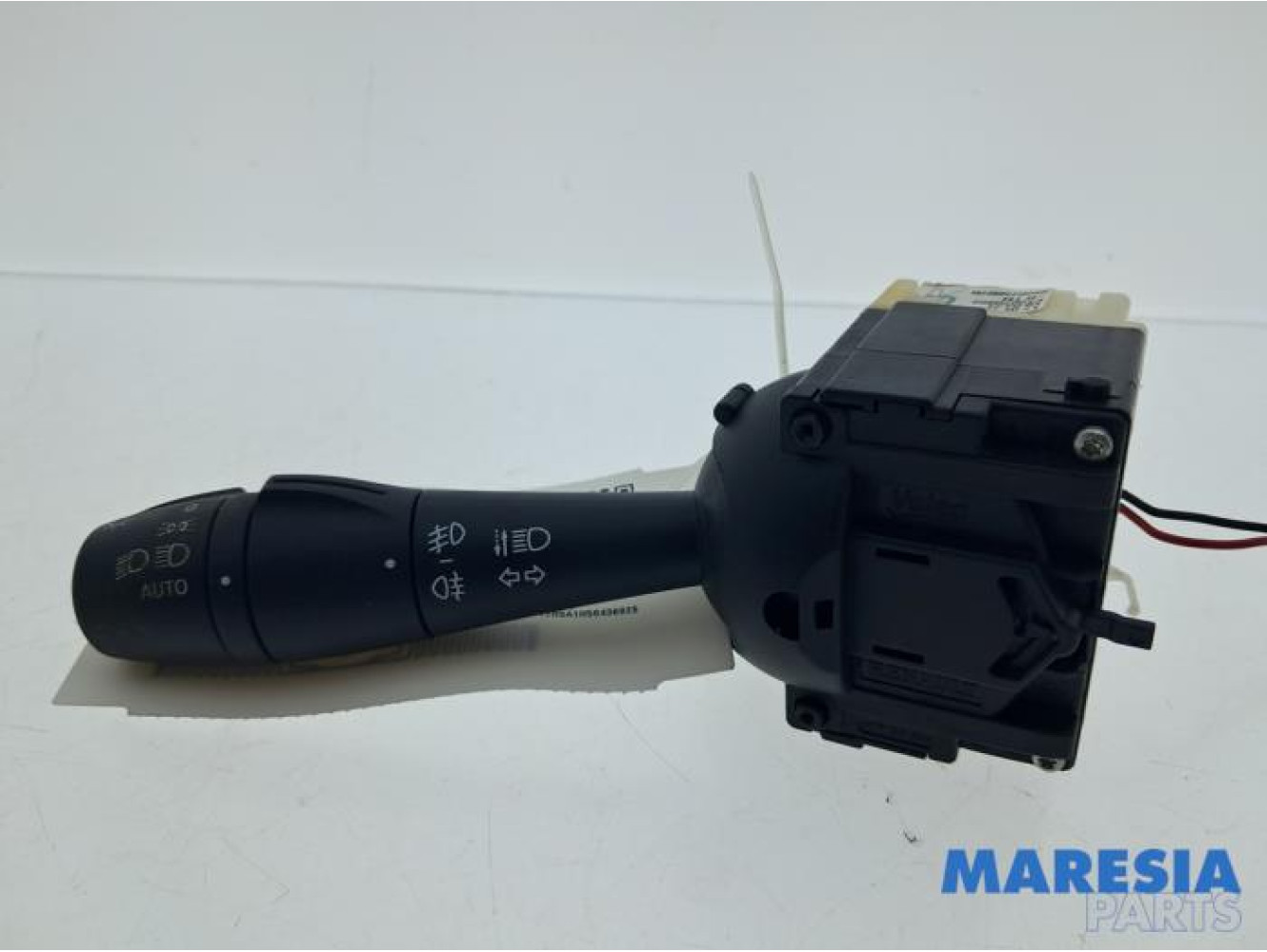 Renault - Captur - Indicator switch