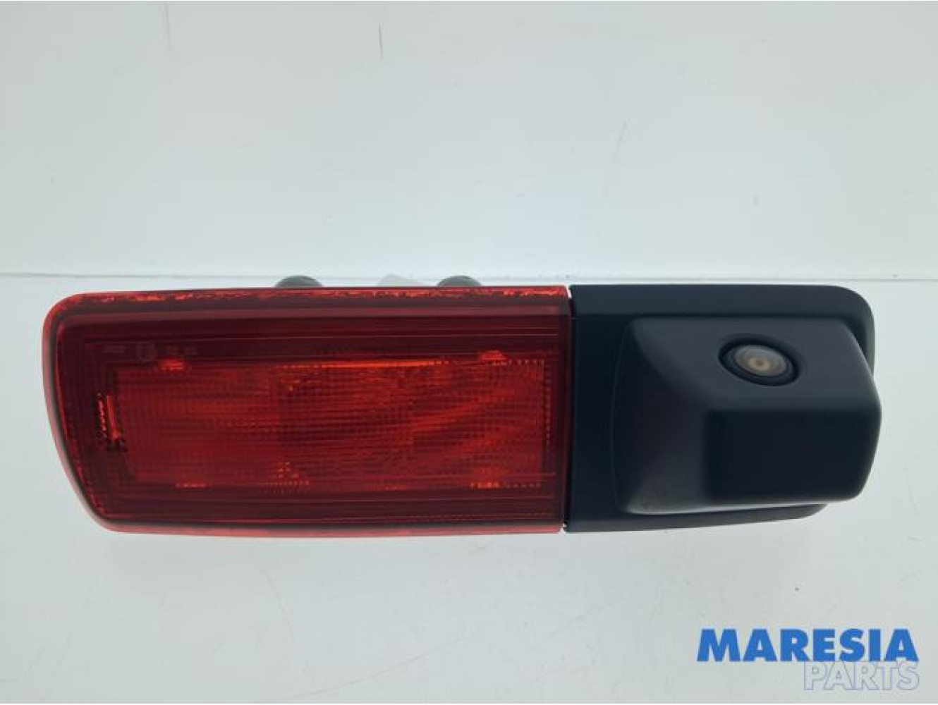 Opel - Vivaro - Third brake light