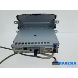 Opel - Vivaro - Display Multi Media control unit