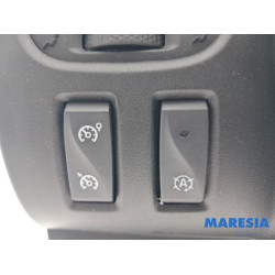 Opel - Vivaro - Dashboard vent