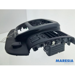 Opel - Vivaro - Dashboard vent