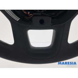 Opel - Vivaro - Steering wheel