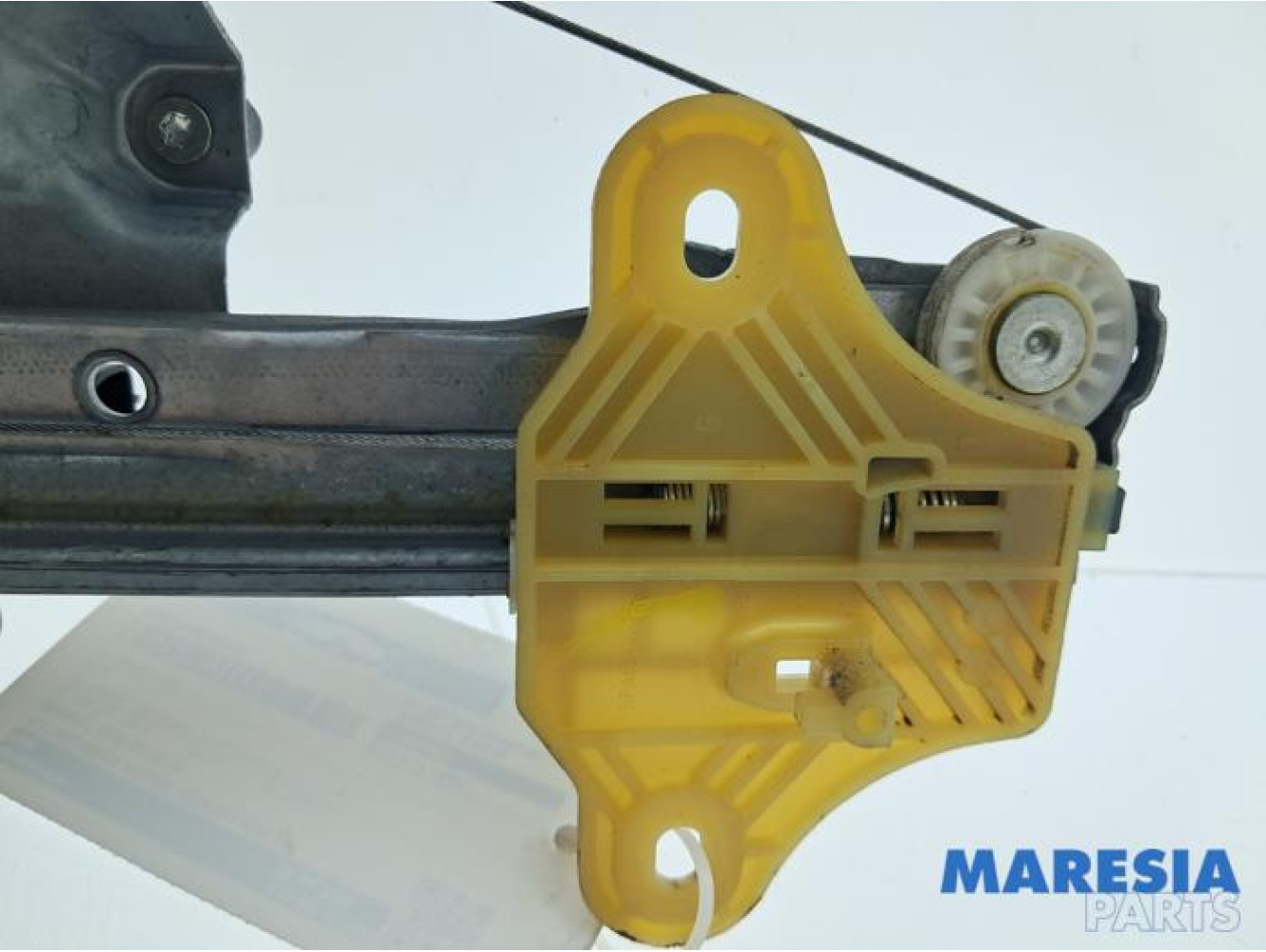 Renault - Clio - Rear door window mechanism 4-door, right