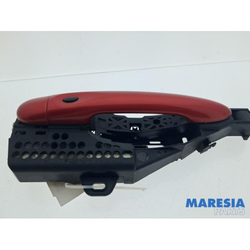 Renault - Clio - Front door handle 4-door, right