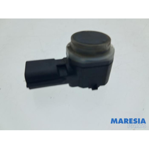 Opel - Vivaro - PDC Sensor