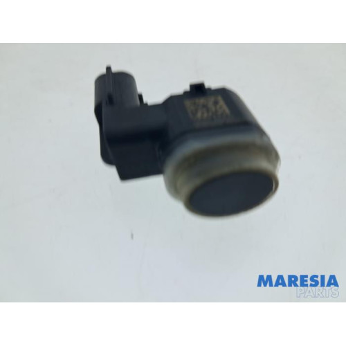 Opel - Vivaro - PDC Sensor
