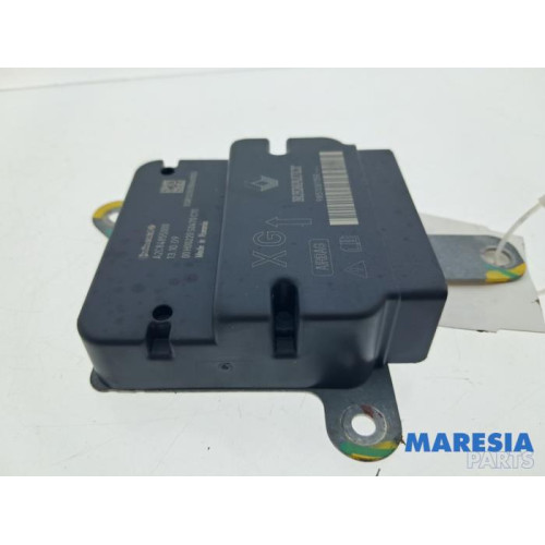 Renault - Clio - Airbag Module