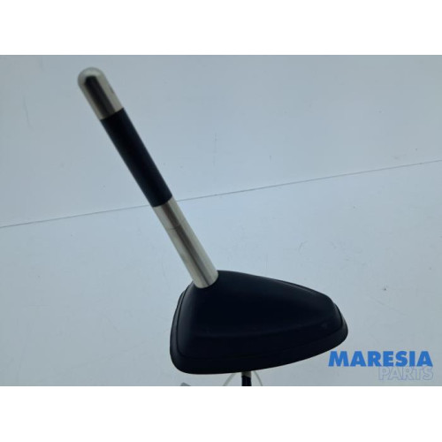 Renault - Clio - Antenne