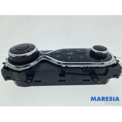 Renault - Clio - Panneau de commandes chauffage