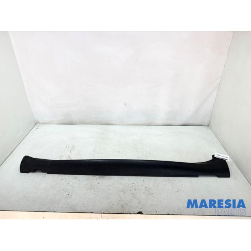 Citroen - C4 Cactus - Marche-pied (list de couverture) gauche
