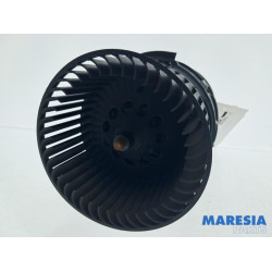 Opel - Vivaro - Moteur de ventilation chauffage